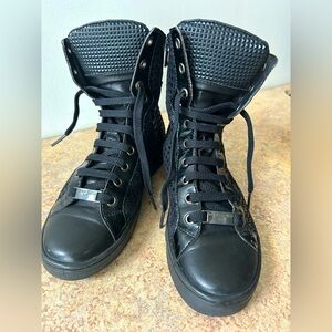 Toscablu Black High-Top Sneakers with textures and inside zipper size 35/4.5 US